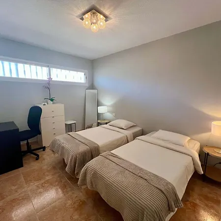 Roque Del Conde Sunsets Apartment *