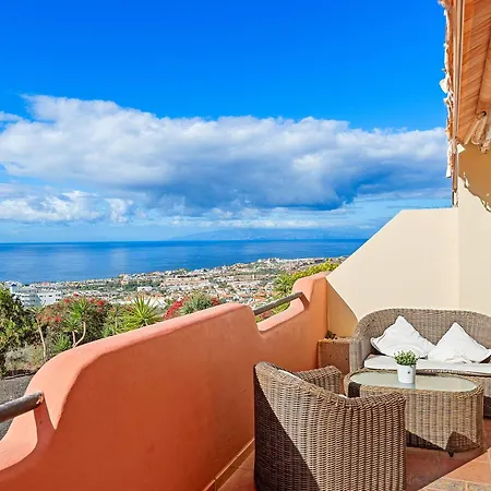 Roque Del Conde Sunsets Адехе